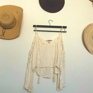 FOREVER 21 OFF WHITE LONG SLEEVE OPEN LACE TANK